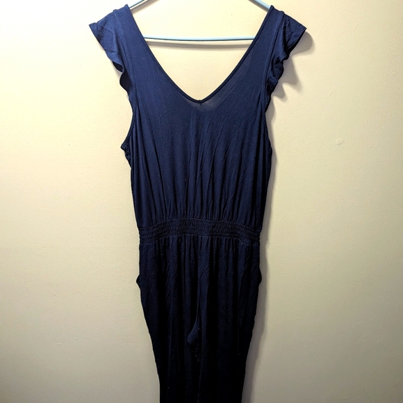 Flutter Sleeve Jumpsuit - Picture 6 of 7